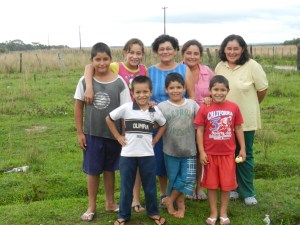 Ña Celia with several of her 12 children and 18 grandchildren!